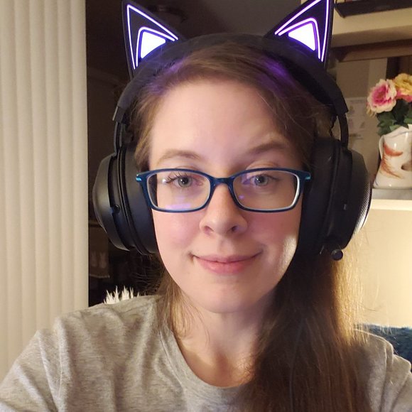 Meet your Posher, Jessie - Picture 2 of 5